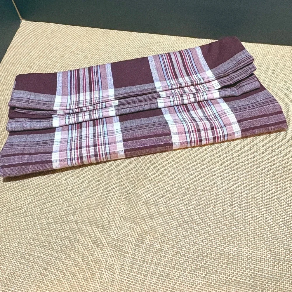 Sur la Table Burgundy‎ Plaid Cotton Table Runner 16x108 India Woven Thanksgiving